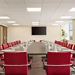 Ramada By Wyndham East Kilbride 3* Glasgow