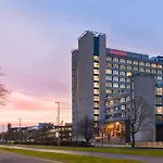 Ramada By Wyndham East Kilbride Hotel