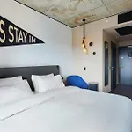 The Social Hub Hotel