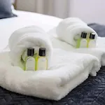 West End With Fast Wifi - Walk To Subway *