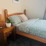 Apartman Modern Ground Floor 2 Bed Secure Parking & Perfect For City- Celticemirates Stadium Glasgow