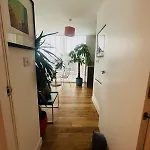 Executive Riverside With Workspace & Fast Wifi דירה גלאזגו