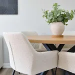 West End With Fast Wifi - Walk To Subway Apartamento *