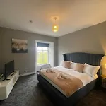 Apartman The West Nest For Six - Pass The Keys *