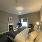 דירה The West Nest For Six - Pass The Keys *