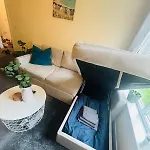 Modern Ground Floor 2 Bed Secure Parking & Perfect For City- Celticemirates Stadium Glasgow