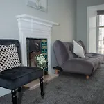 The West Nest For Six - Pass The Keys גלאזגו