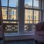 The West Nest For Six - Pass The Keys * גלאזגו