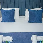 The West Nest For Six - Pass The Keys דירה גלאזגו