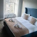 דירה The West Nest For Six - Pass The Keys גלאזגו