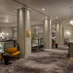 Отель Hilton 4*