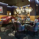 Hilton 4*