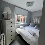 2 Bedroom At Secc Hydro Free Parking Γλασκώβη