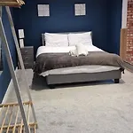 Stunning Centre Duplex