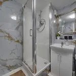 בית נופש Luxurious Royal 2br Apartment, Centre גלאזגו