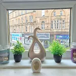 Cosy And Bright 3-bedroom Flat Апартаменты Глазго