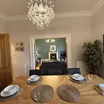 Crown Circus By Principal Lejlighed Glasgow