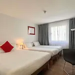 Otel Novotel Centre 4*