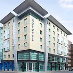 Hotel Novotel Centre 4*