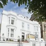 Charing Cross 3* Glasgow