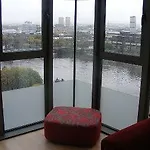 Riverside Apartments * Γλασκώβη