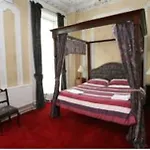 Clifton 3* Glasgow