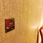 דירה Centre Flat With River Views And Parking גלאזגו