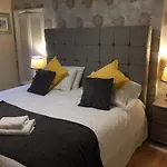 Apartman Scotstoun 1 Bed Flat