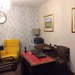 Crosshill House Hotel Glasgow