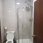 Crosshill House מלון 4*