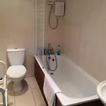 Newhall Apartman Glasgow