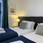 Principal - Clyde Waterfront アパート