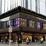Premier Inn Glasgow City - Buchanan Galleries Hotel 3*