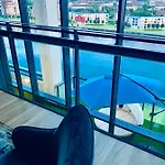 Daire Centre - The Penthouse With Riverviews - *
