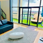 Centre - The Penthouse With Riverviews - Daire Glasgow