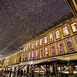 Centre - The Penthouse With Riverviews - *