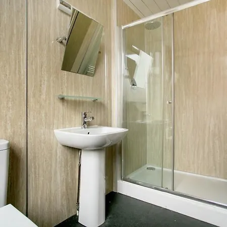 Oyo The Ivory Glasgow