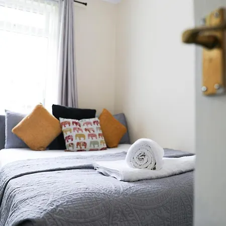 公寓 Glasgow, 3 Bed Close To City Centre, Free Street Parking