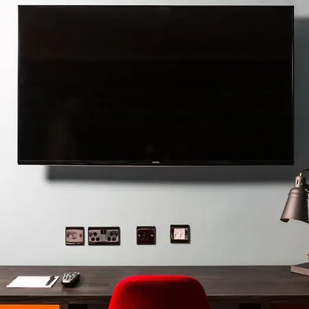 Village Otel Glasgow