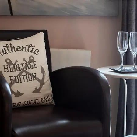 The Boat House Hotel 3*