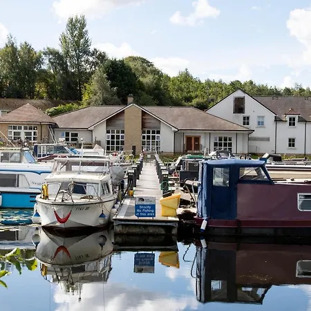 The Boat House 3* Kilsyth