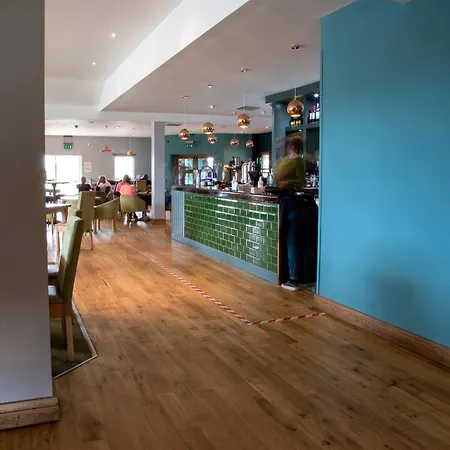 The Boat House 3* Kilsyth