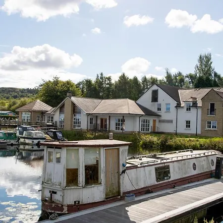 Hotel The Boat House