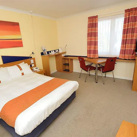 Express - Glasgow Airport By Ihg 3*