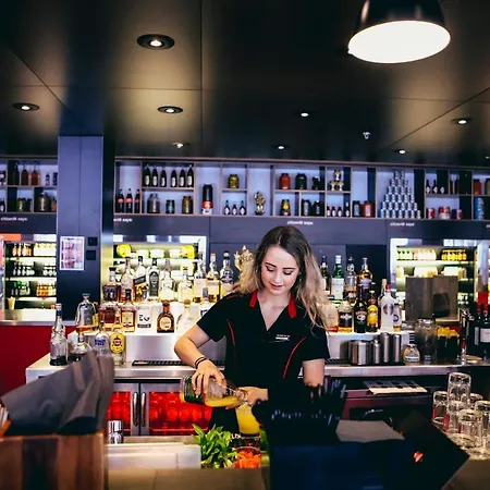 Citizenm