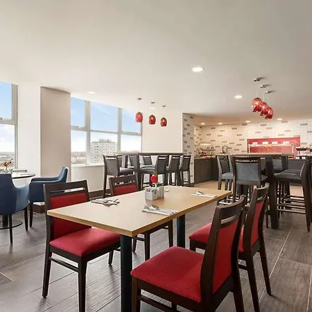 Ramada By Wyndham East Kilbride 3* Glasgow