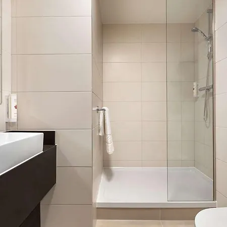 Ramada By Wyndham East Kilbride Hotel Glasgow