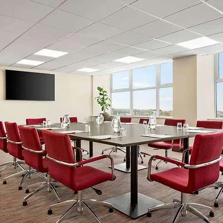 Ramada By Wyndham East Kilbride