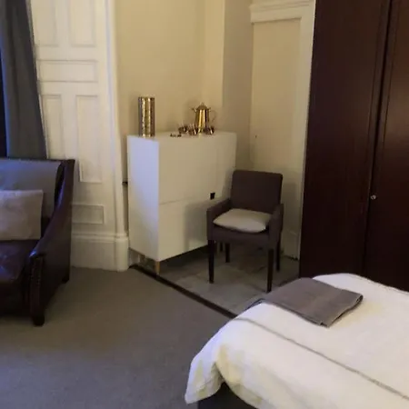 Bank Street Vr Hotel 3*