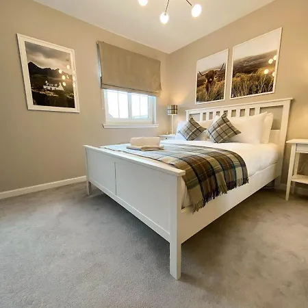 Modern Luxury 2bed Scottish *